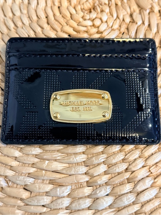 Michael Kors Handbags - Michael Kors Black Patent Leather Cardholder – Gold Hardware
